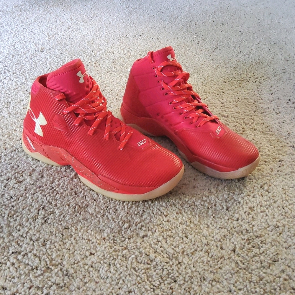 Curry shoes